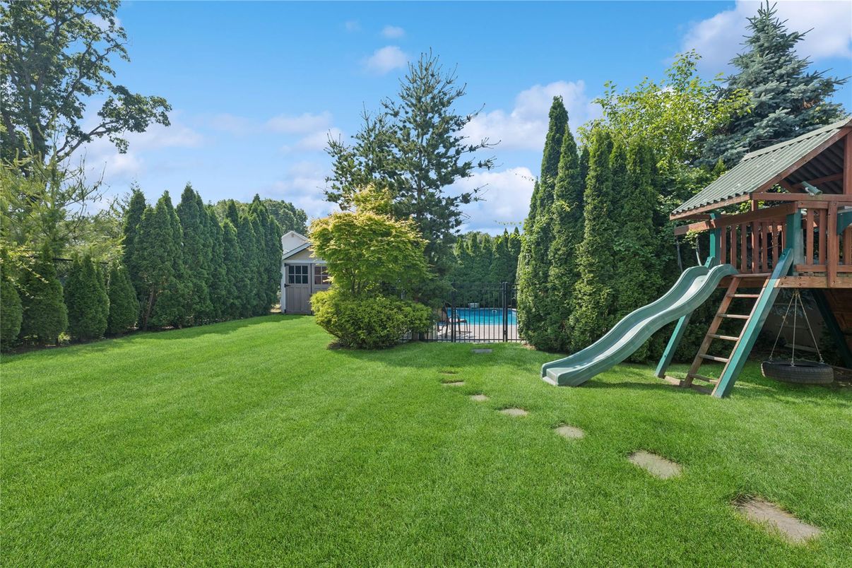 Backyard, Exterior, Playground