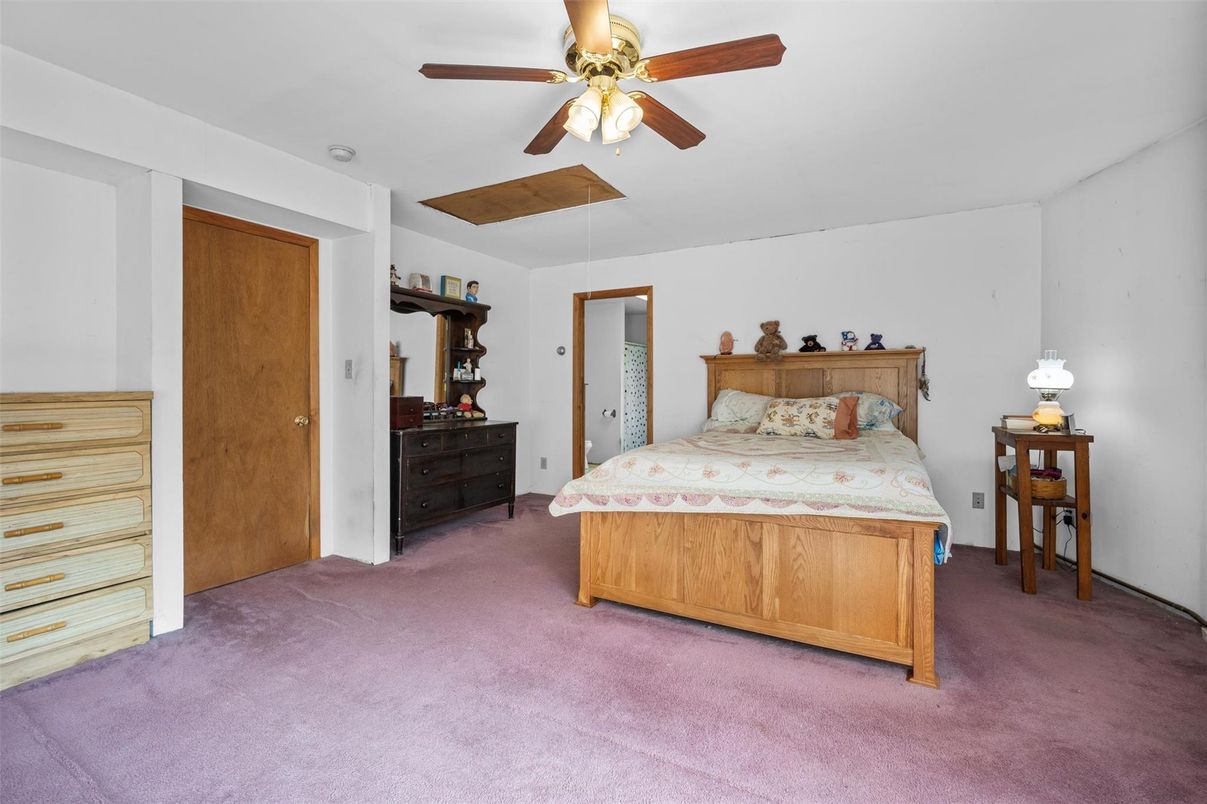 Bedroom, Interior