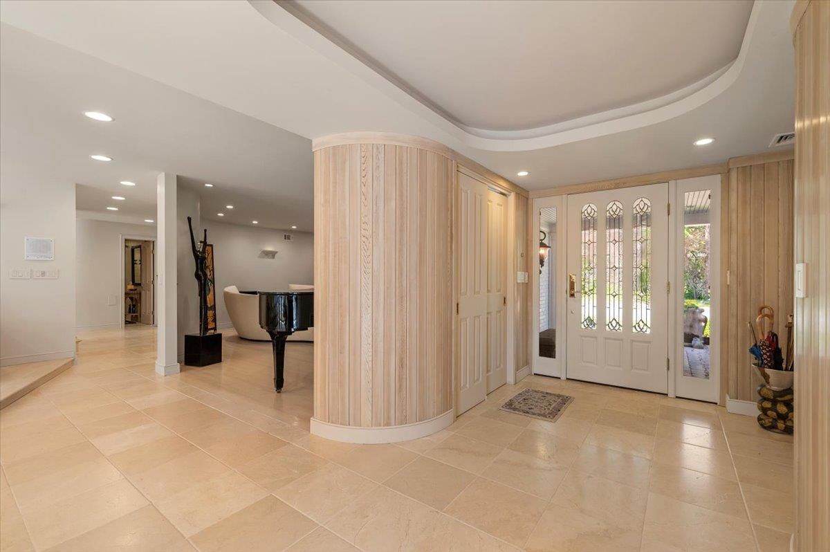 Interior, Recessed Lighting