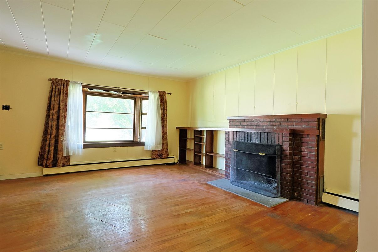 Empty room, Fireplace, Interior, Wood Texture Flooring