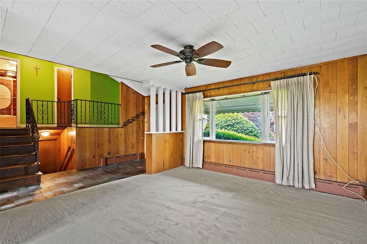Empty room, Interior, Wooden Walls