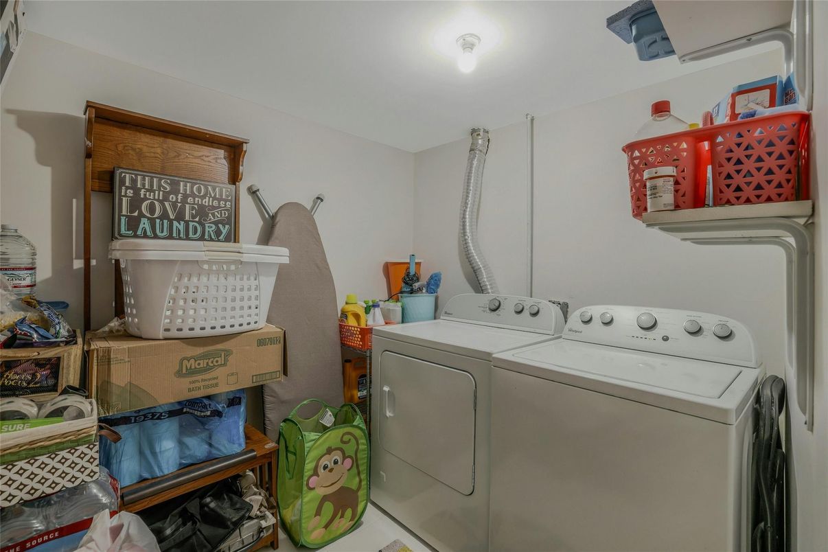 Interior, Washer