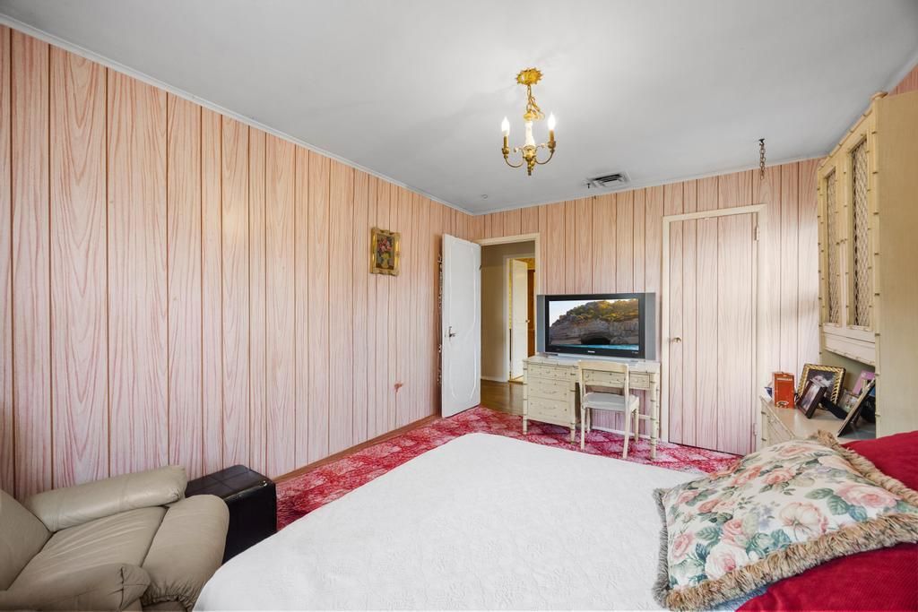 Bedroom, Chandelier, Interior