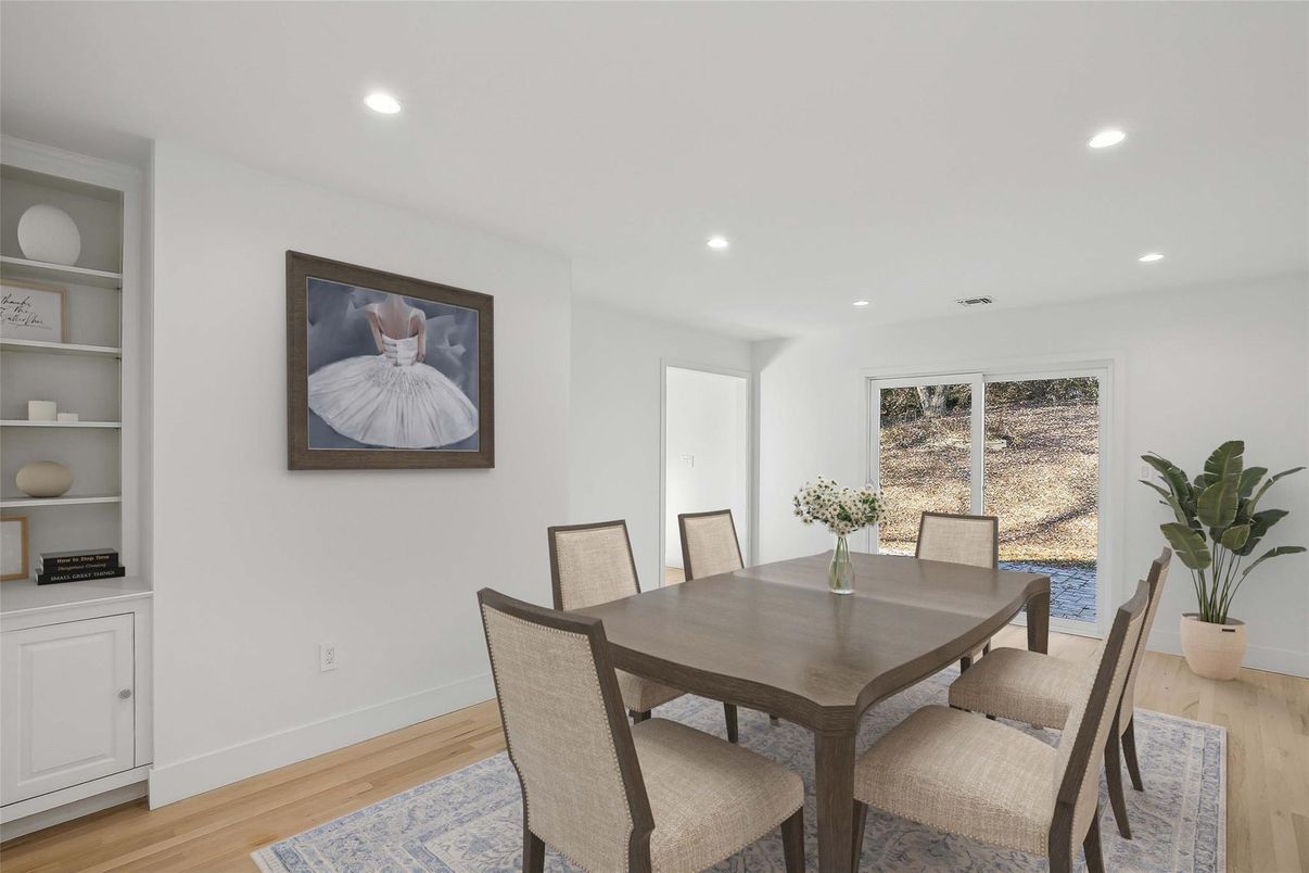 Dining room, Interior, Recessed Lighting, Wood Texture Flooring
