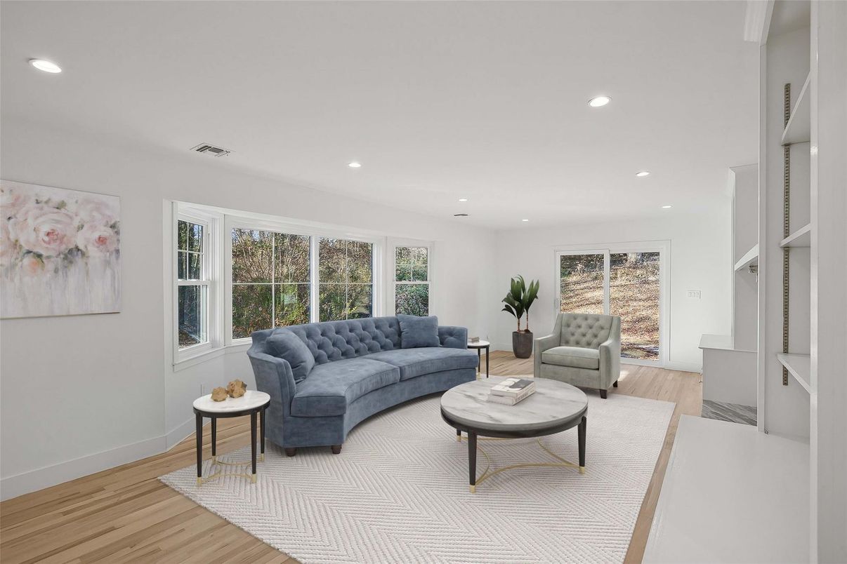 Interior, Living room, Recessed Lighting, Wood Texture Flooring
