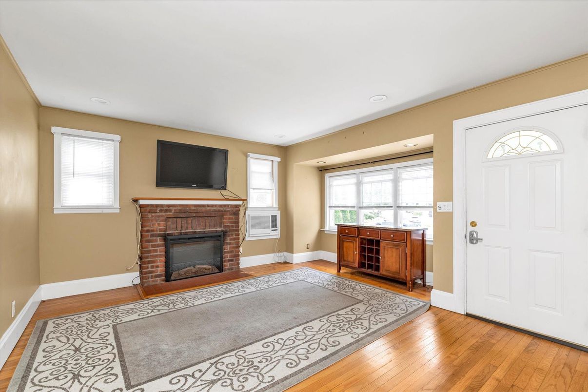 Fireplace, Interior, Recessed Lighting, Wood Texture Flooring