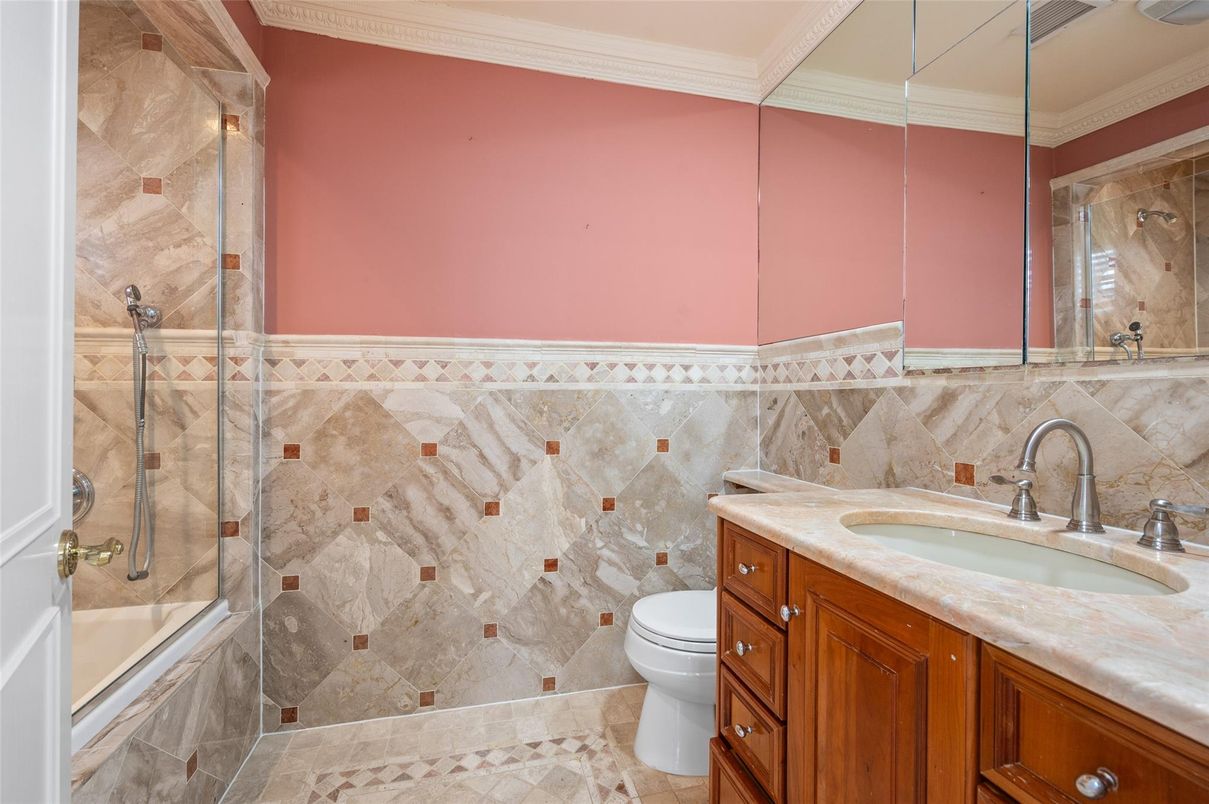 Bathroom, Glass Shower, Interior