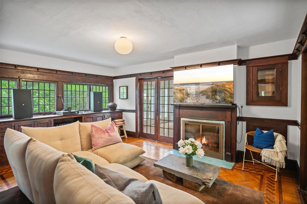 Fireplace, Interior, Living room, Wood Texture Flooring