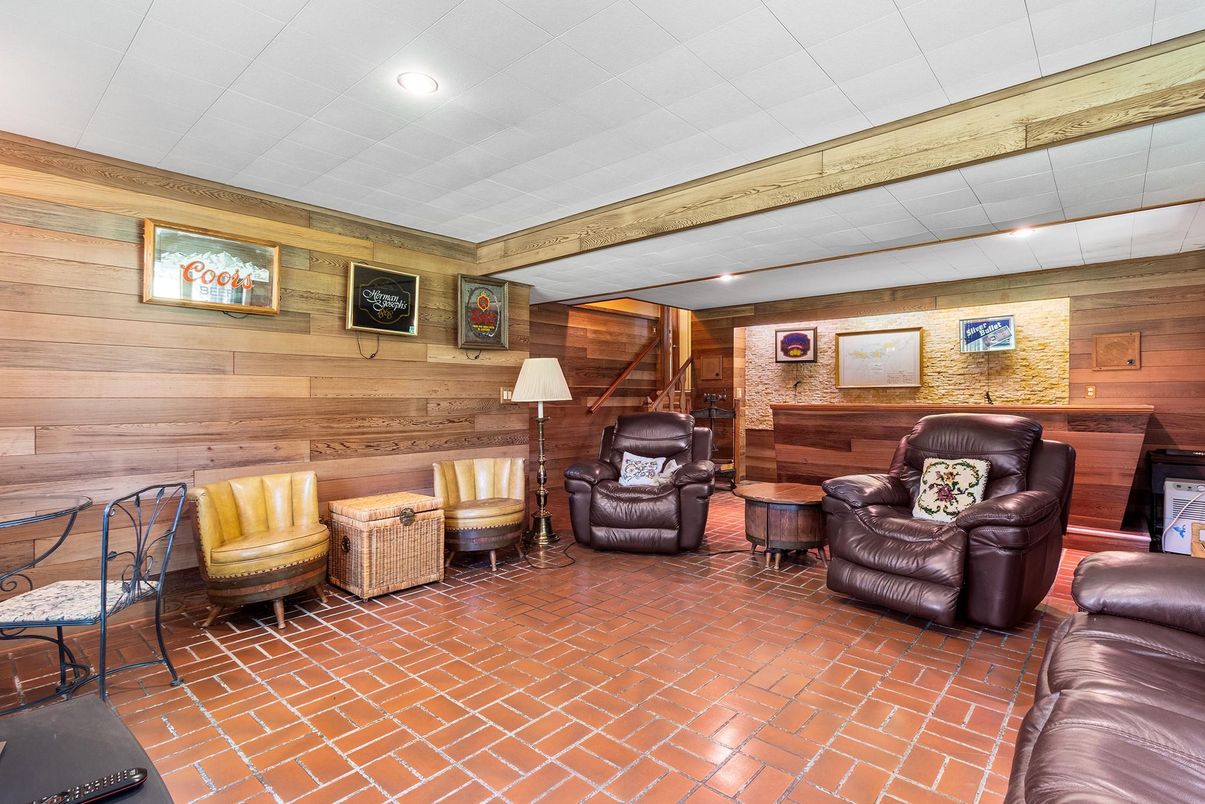 Interior, Living room, Recessed Lighting, Wooden Walls