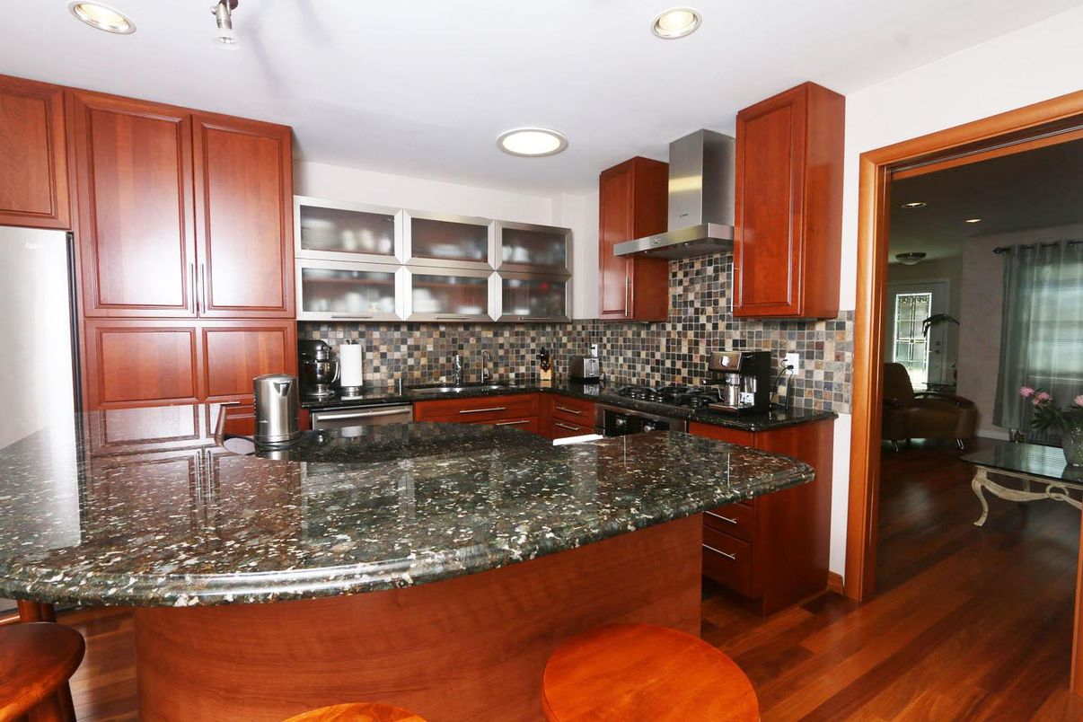 Interior, Kitchen, Recessed Lighting, Wood Texture Flooring