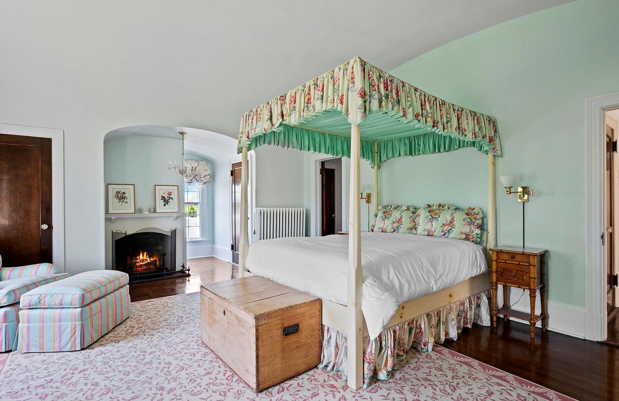 Bedroom, Chandelier, Fireplace, Interior, Wood Texture Flooring