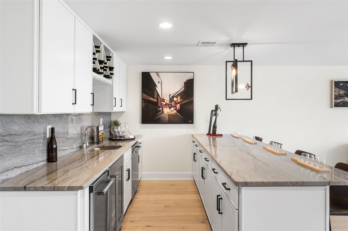 Interior, Kitchen, Pendant Lights, Recessed Lighting, Wood Texture Flooring