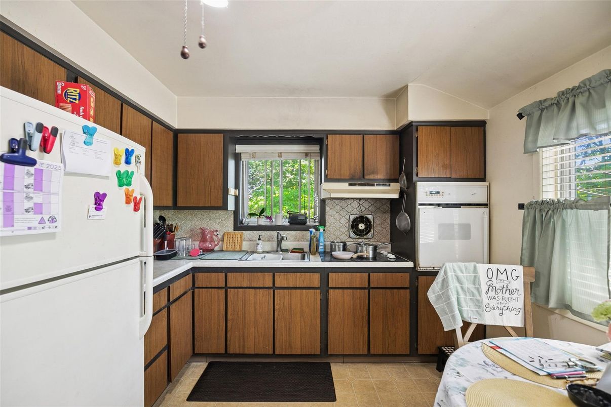 Interior, Kitchen
