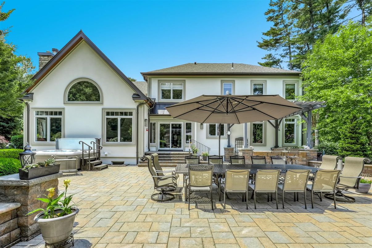 Exterior, Hot Tub