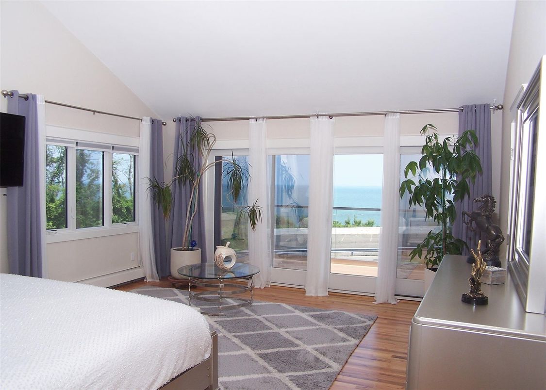 Bedroom, Interior, Water, Wood Texture Flooring