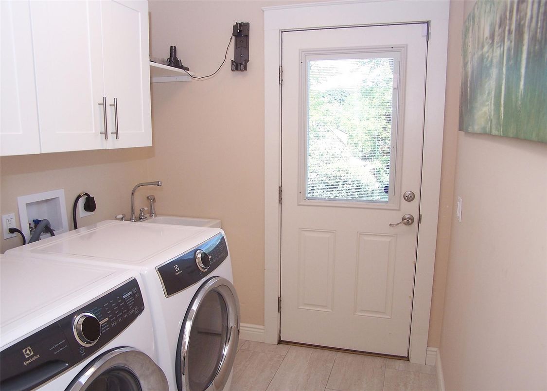 Interior, Washer