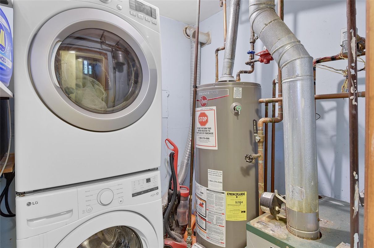 Interior, Washer