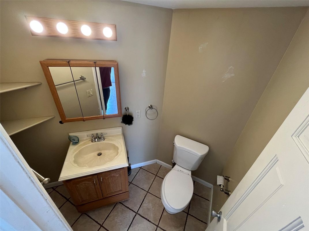 Bathroom, Interior