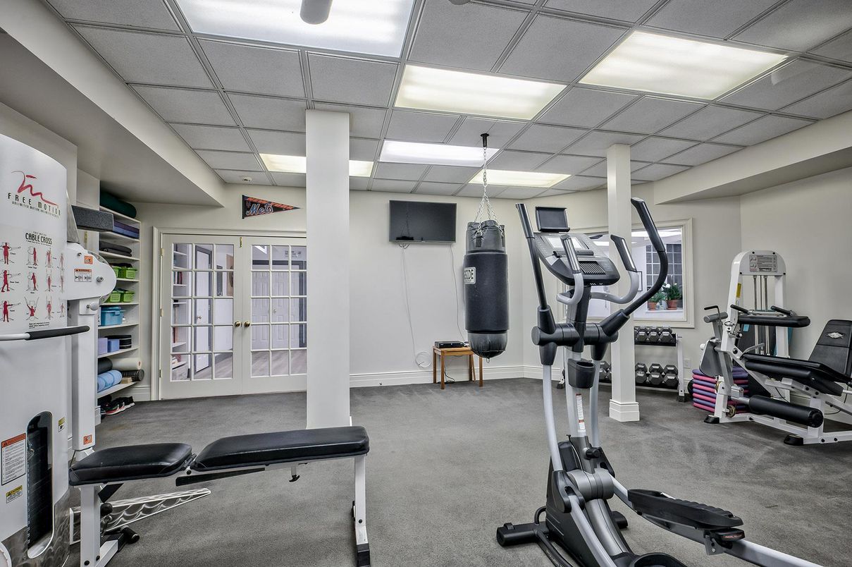 Fitness Equipment, Interior, Recessed Lighting