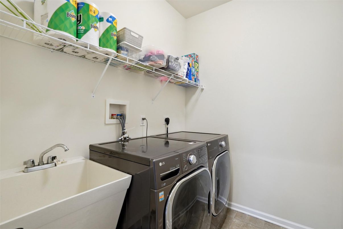 Interior, Washer