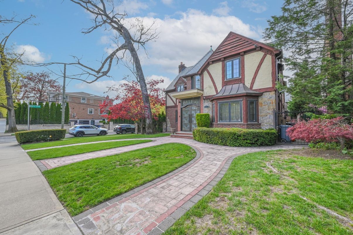 Exterior, Facade, Brick Facade, Tudor Revival