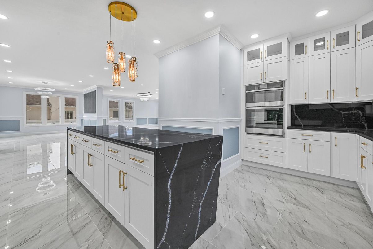 Interior, Kitchen, Marble, Pendant Lights, Recessed Lighting