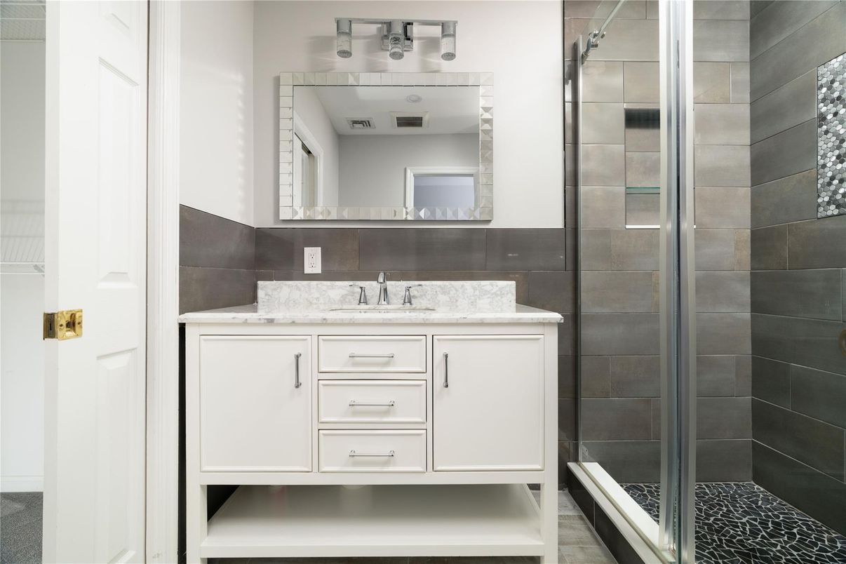 Bathroom, Glass Shower, Interior