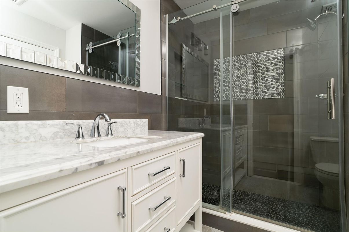 Bathroom, Glass Shower, Interior