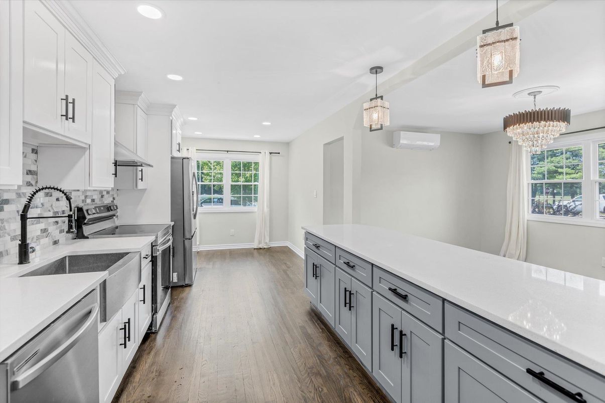 Chandelier, Interior, Kitchen, Pendant Lights, Recessed Lighting, Wood Texture Flooring