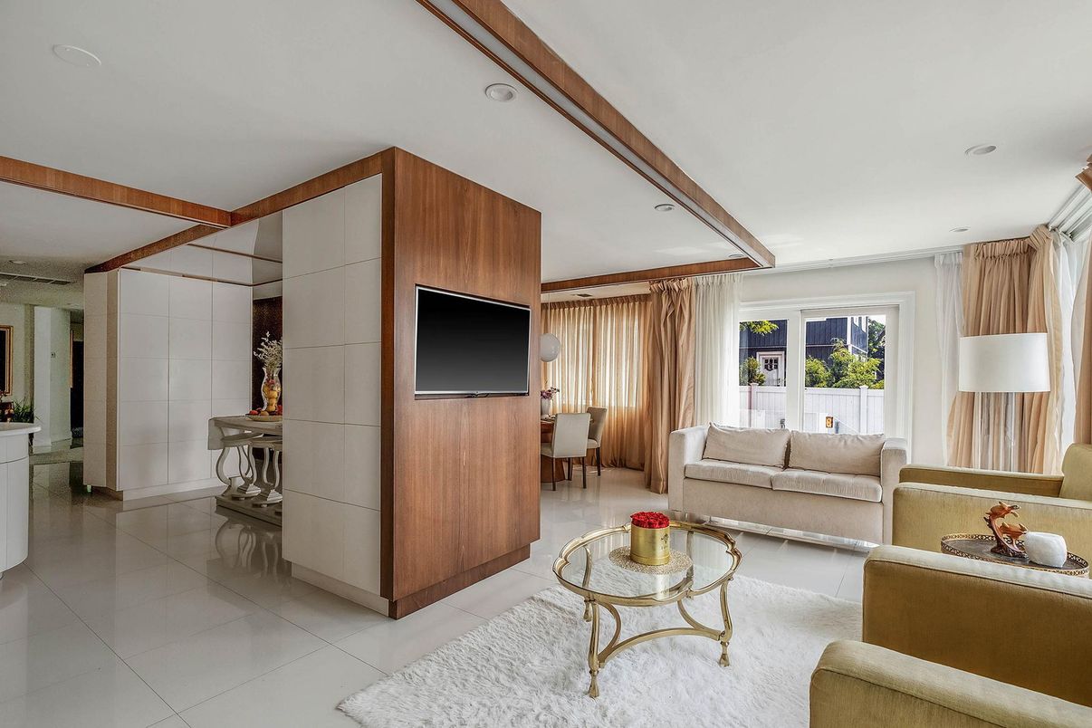 Interior, Living room, Recessed Lighting