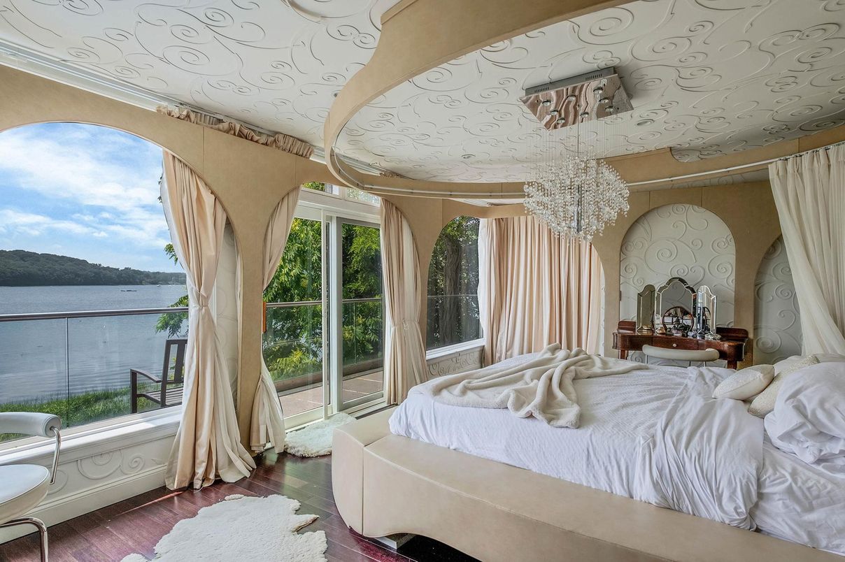 Bedroom, Chandelier, Interior, Water, Wood Texture Flooring