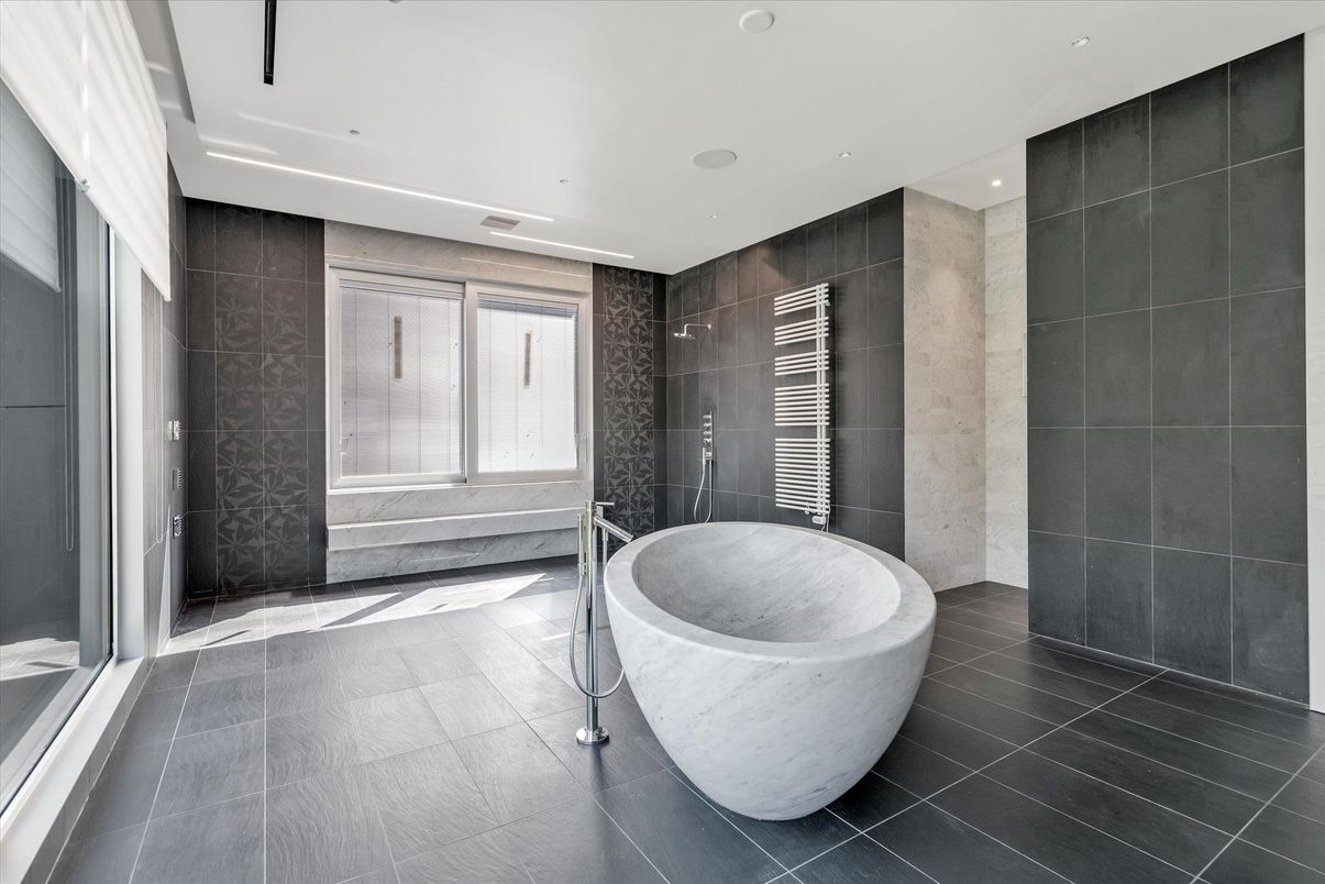 Bathroom, Free Standing Baths, Glass Shower, Interior, Recessed Lighting
