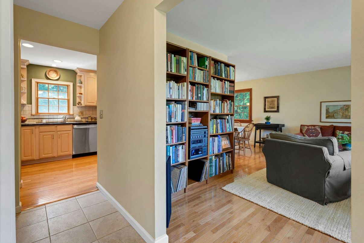 Dining room, Interior, Kitchen, Living room, Recessed Lighting, Wood Texture Flooring