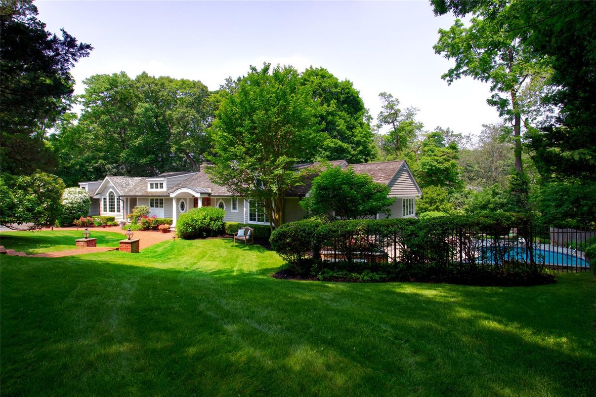Backyard, Exterior, Pool