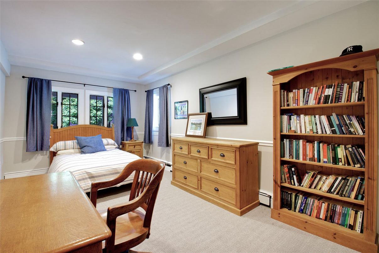 Bedroom, Home Office, Interior, Recessed Lighting