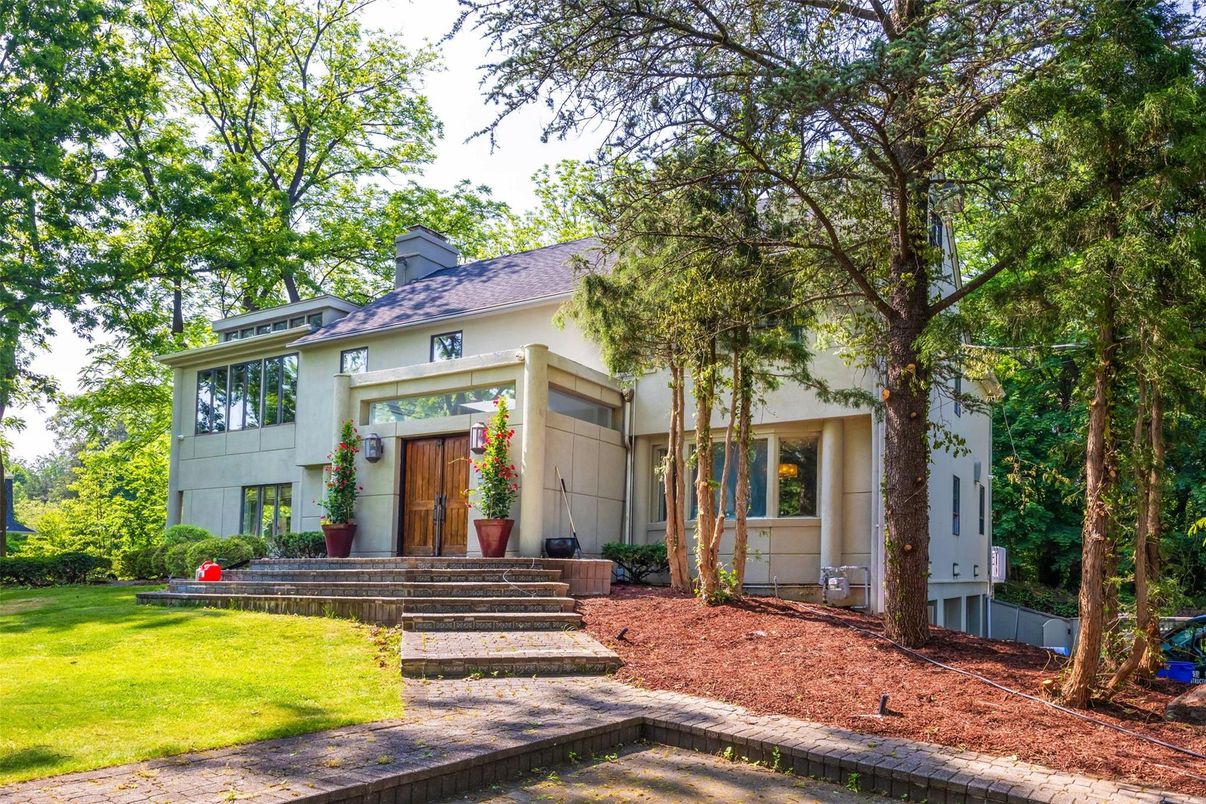 Backyard, Exterior, Facade, French Provincial