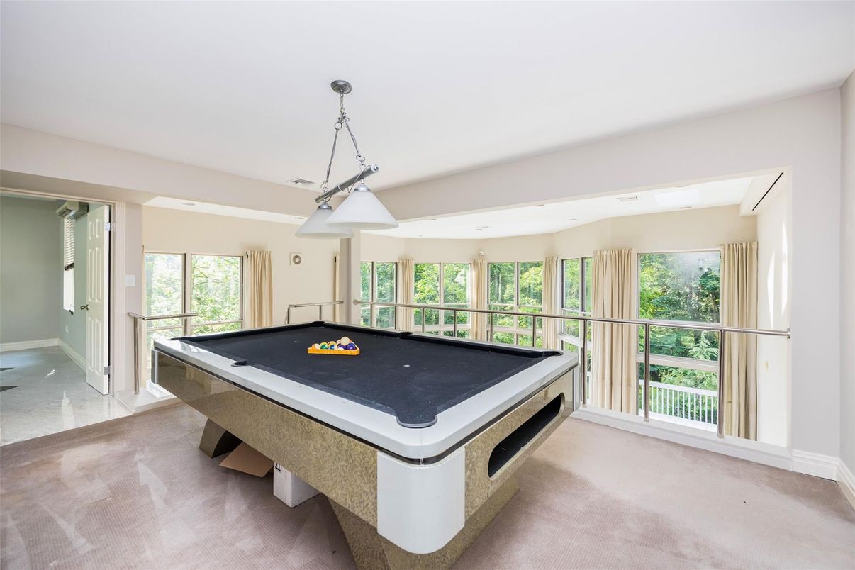 Billiard Table, Game Room, Interior, Pendant Lights
