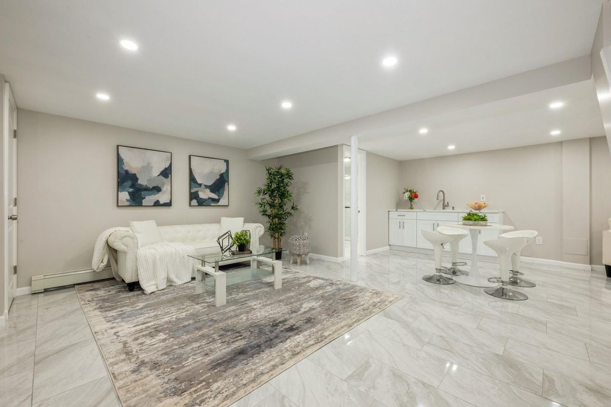 Interior, Marble, Recessed Lighting