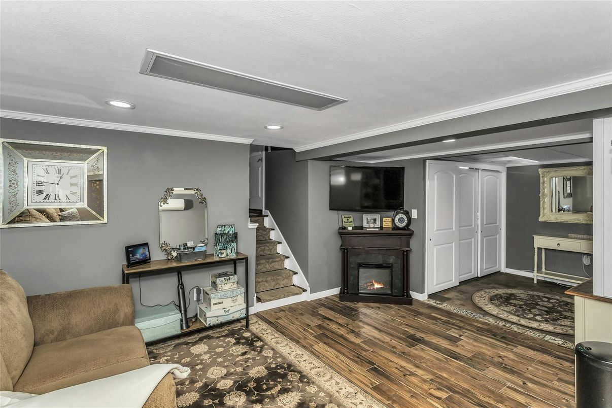 Fireplace, Interior, Recessed Lighting, Wood Texture Flooring