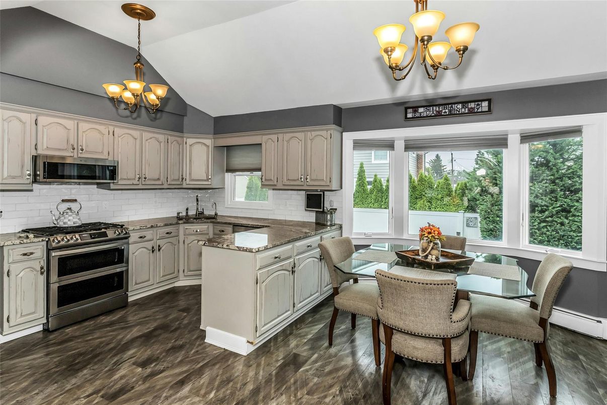Chandelier, Dining room, Interior, Kitchen, Wood Texture Flooring