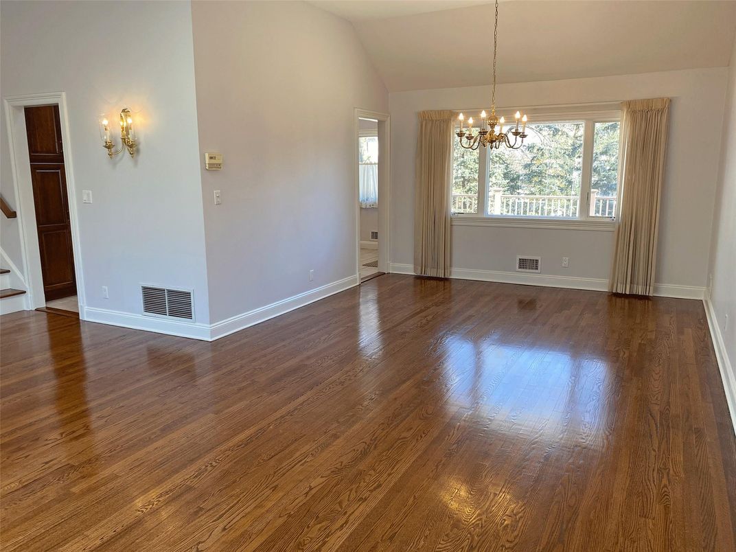 Chandelier, Empty room, Interior, Wood Texture Flooring