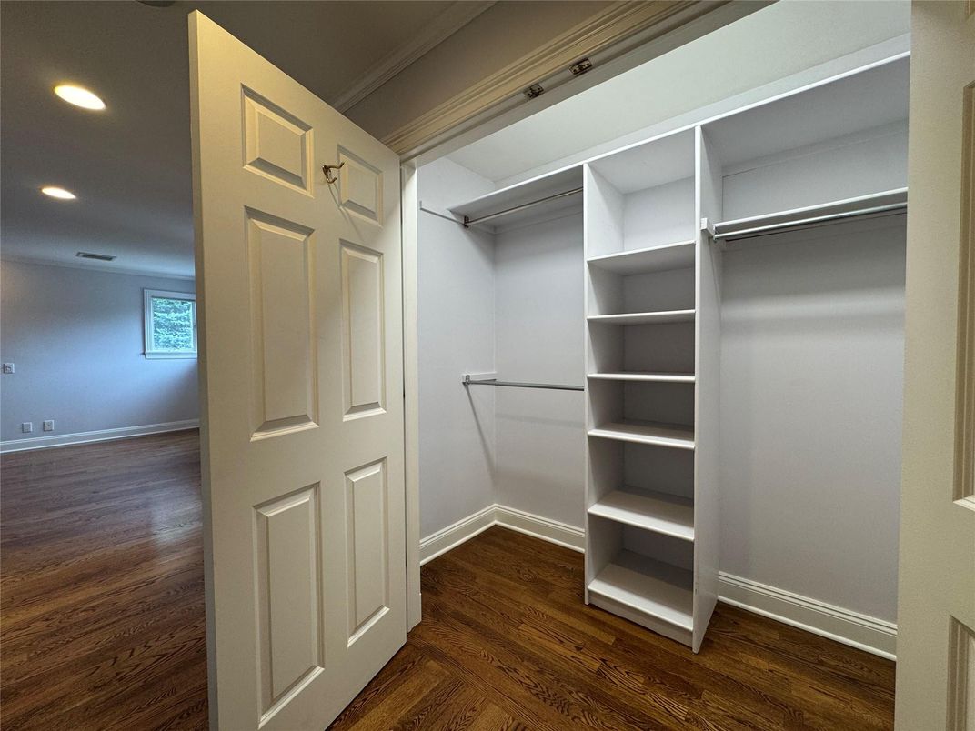 Interior, Recessed Lighting, Walk-in Closets, Wood Texture Flooring