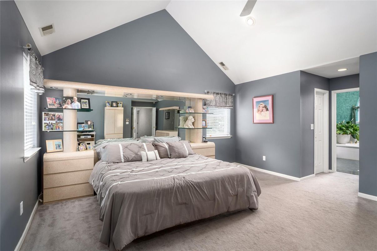 Bedroom, Interior, Recessed Lighting
