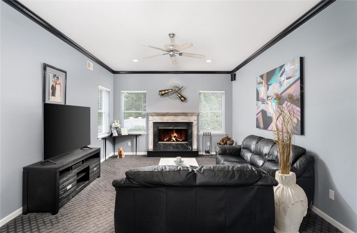 Fireplace, Interior, Living room, Recessed Lighting