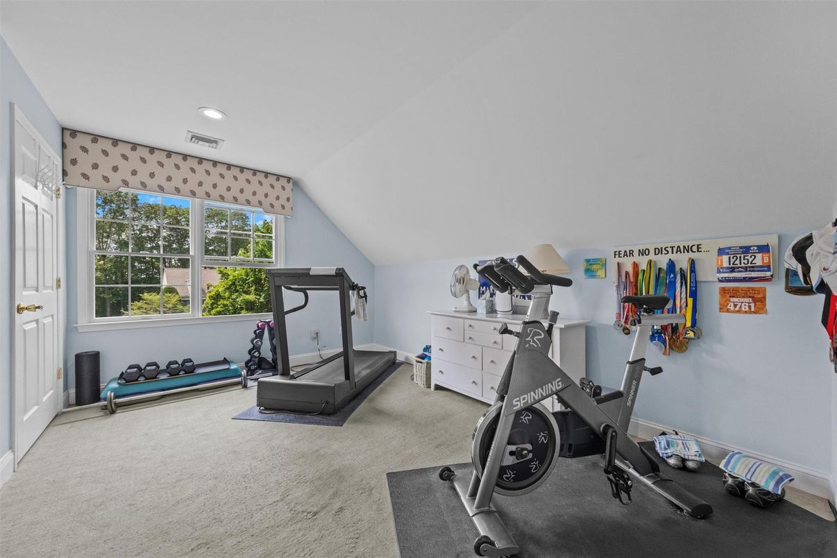 Fitness Equipment, Interior, Recessed Lighting
