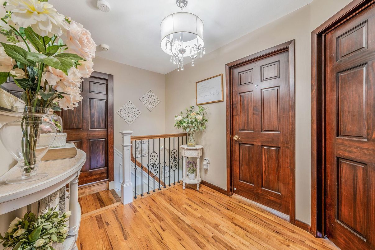 Chandelier, Interior, Wood Texture Flooring