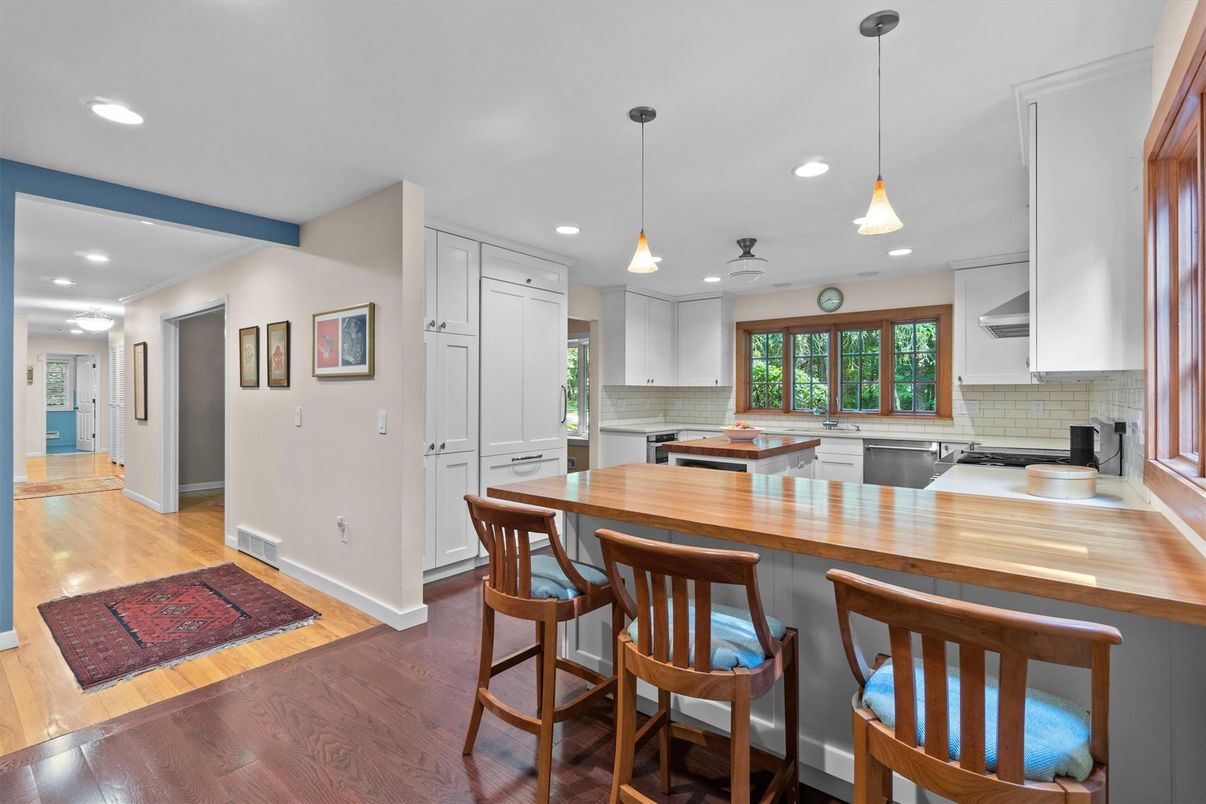 Interior, Kitchen, Pendant Lights, Recessed Lighting, Wood Texture Flooring