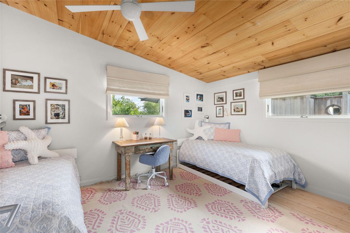 Bedroom, Interior, Wooden Ceilings, Wood Texture Flooring