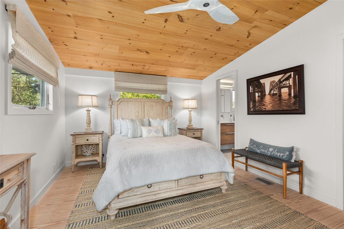 Bedroom, Interior, Wooden Ceilings, Wood Texture Flooring