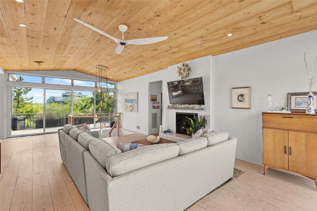 Dining room, Fireplace, Interior, Living room, Recessed Lighting, Wooden Ceilings, Wood Texture Flooring